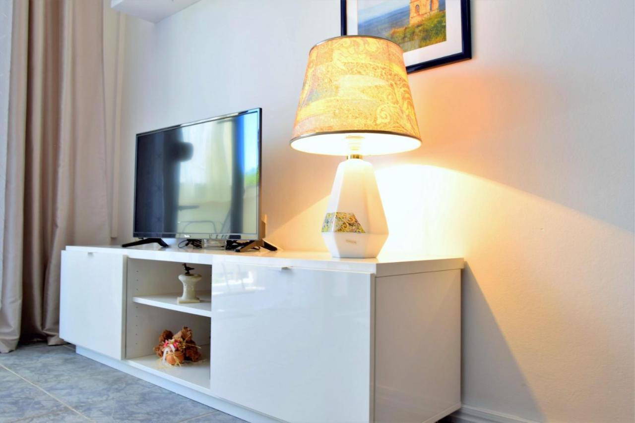 Rab City Apartment Greeny Rab Town Eksteriør billede