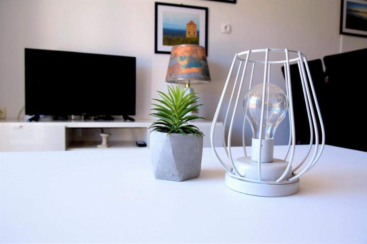 Rab City Apartment Greeny Rab Town Eksteriør billede